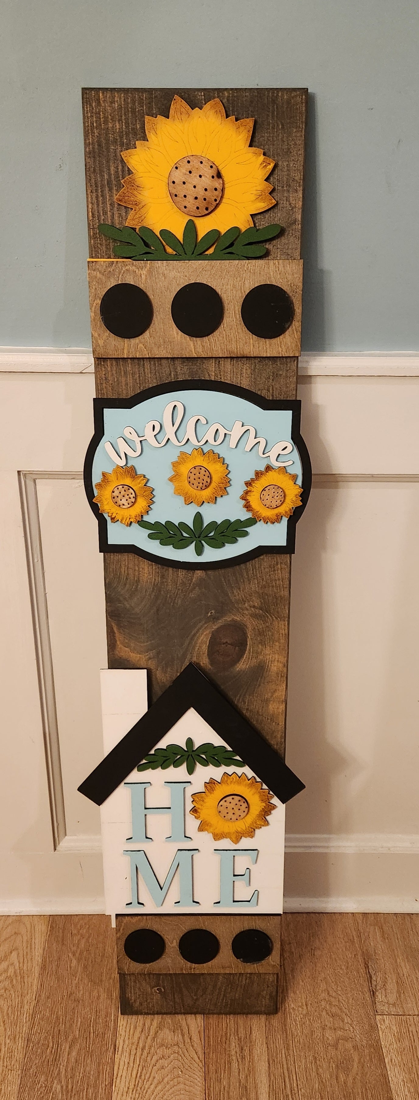 Sunflower Interchangeable Porch Leaner – Custom Wooden Front Porch Sign with Swappable Holiday & Everyday Designs