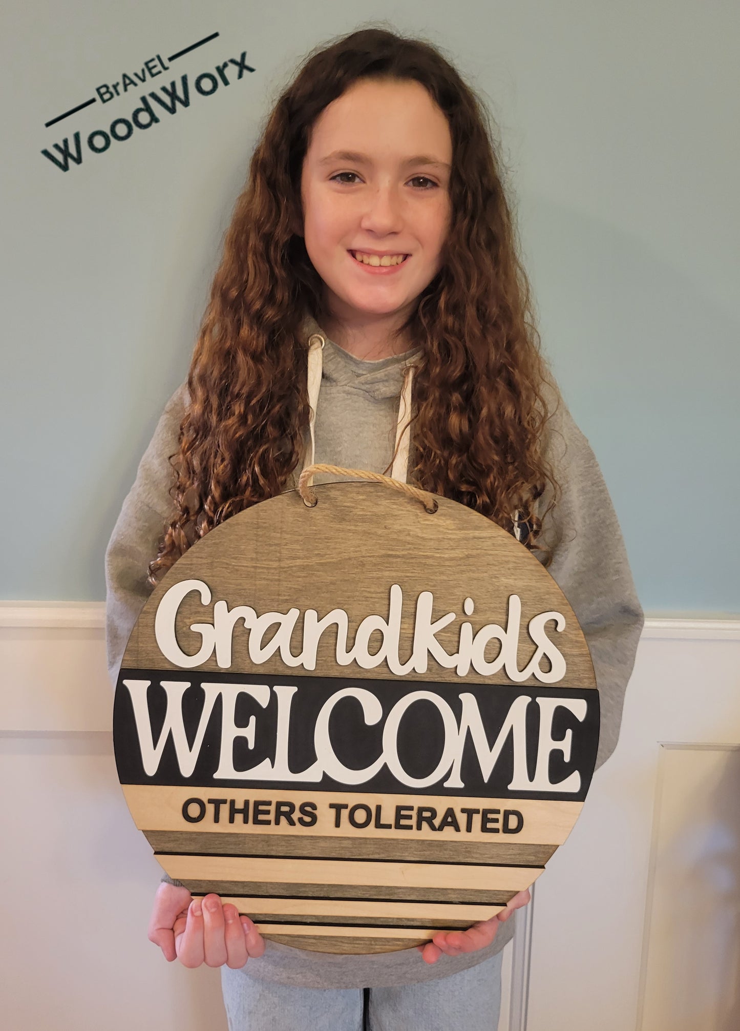 Grandkids Welcome Personalized Door & Wall Sign – Custom Family Decor