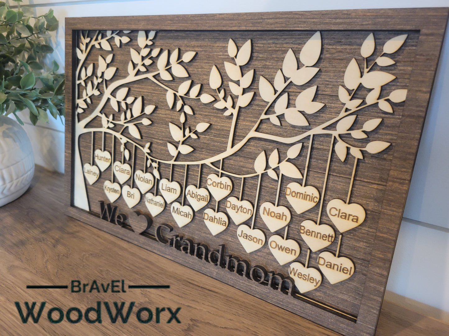 Personalized "We Love Grandmom" Family Tree Sign – Laser Cut Wooden Wall Art