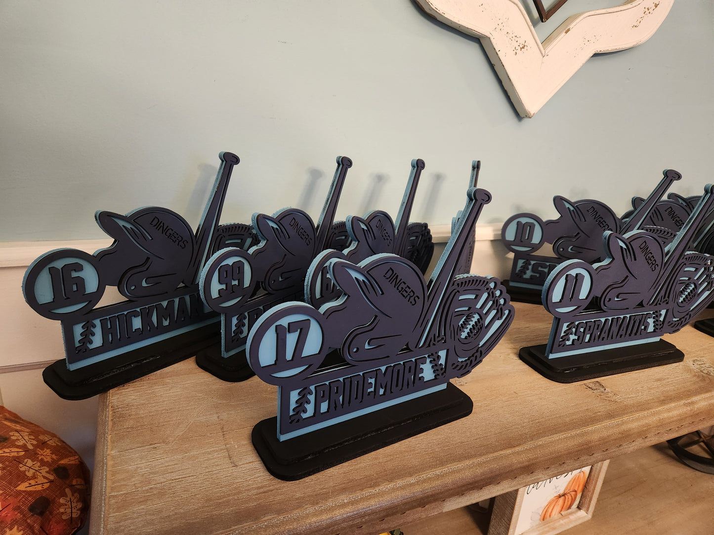 Youth Baseball Team/Player Gift Trophy Memorabilia - Base