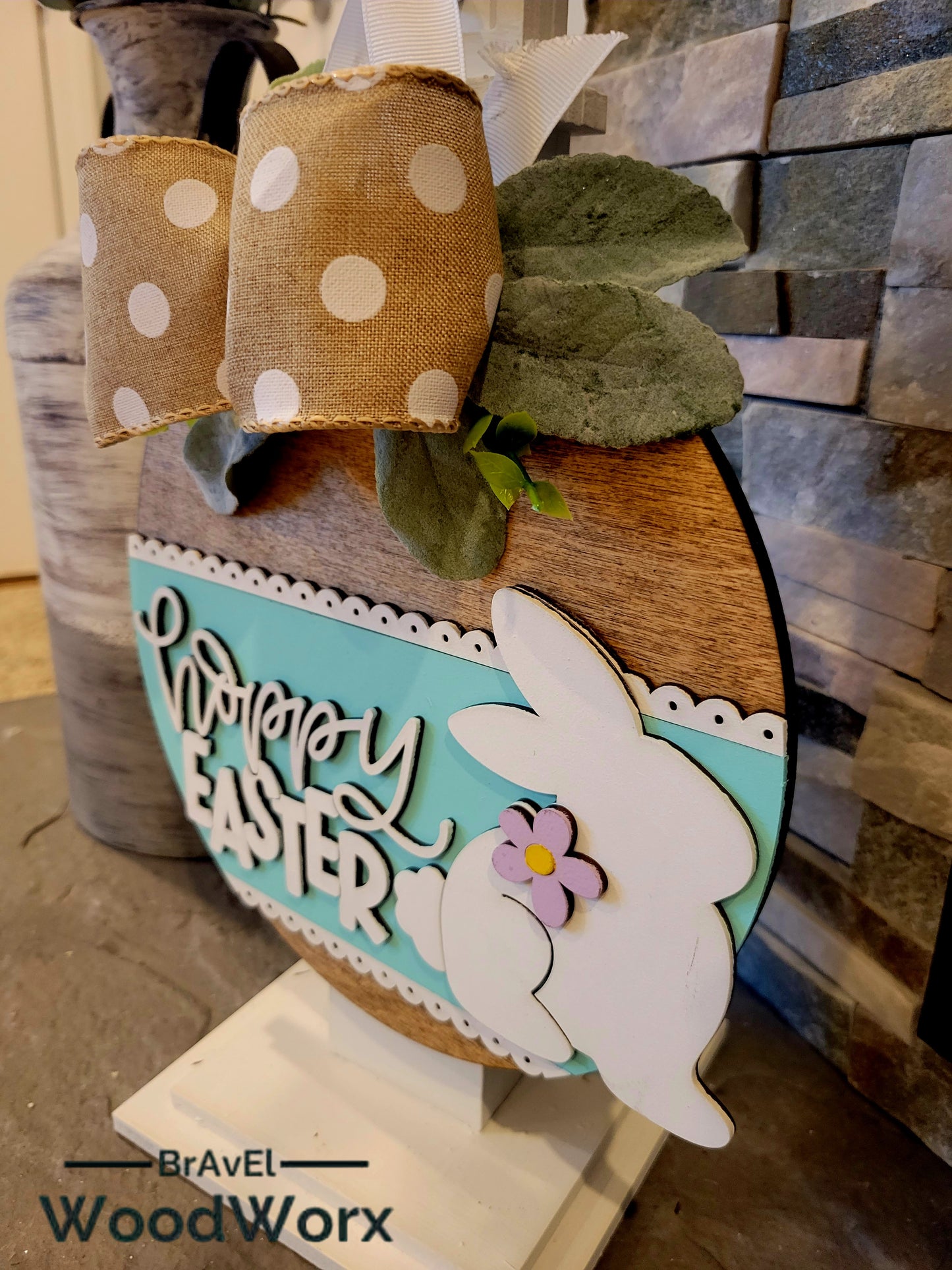 Hoppy Easter Bunny Sweet Lace-Inspired Door Hanger – Elegant Spring Decor