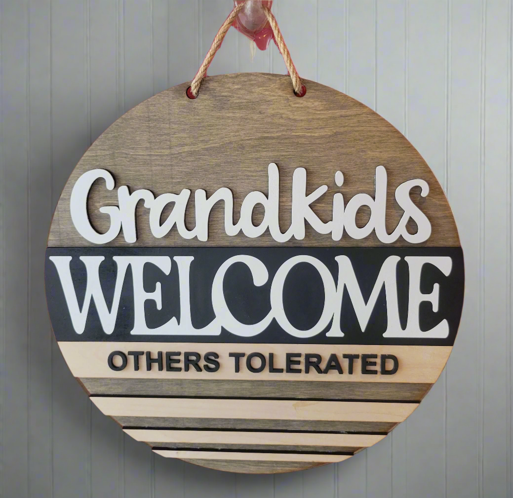 Grandkids Welcome Personalized Door & Wall Sign – Custom Family Decor