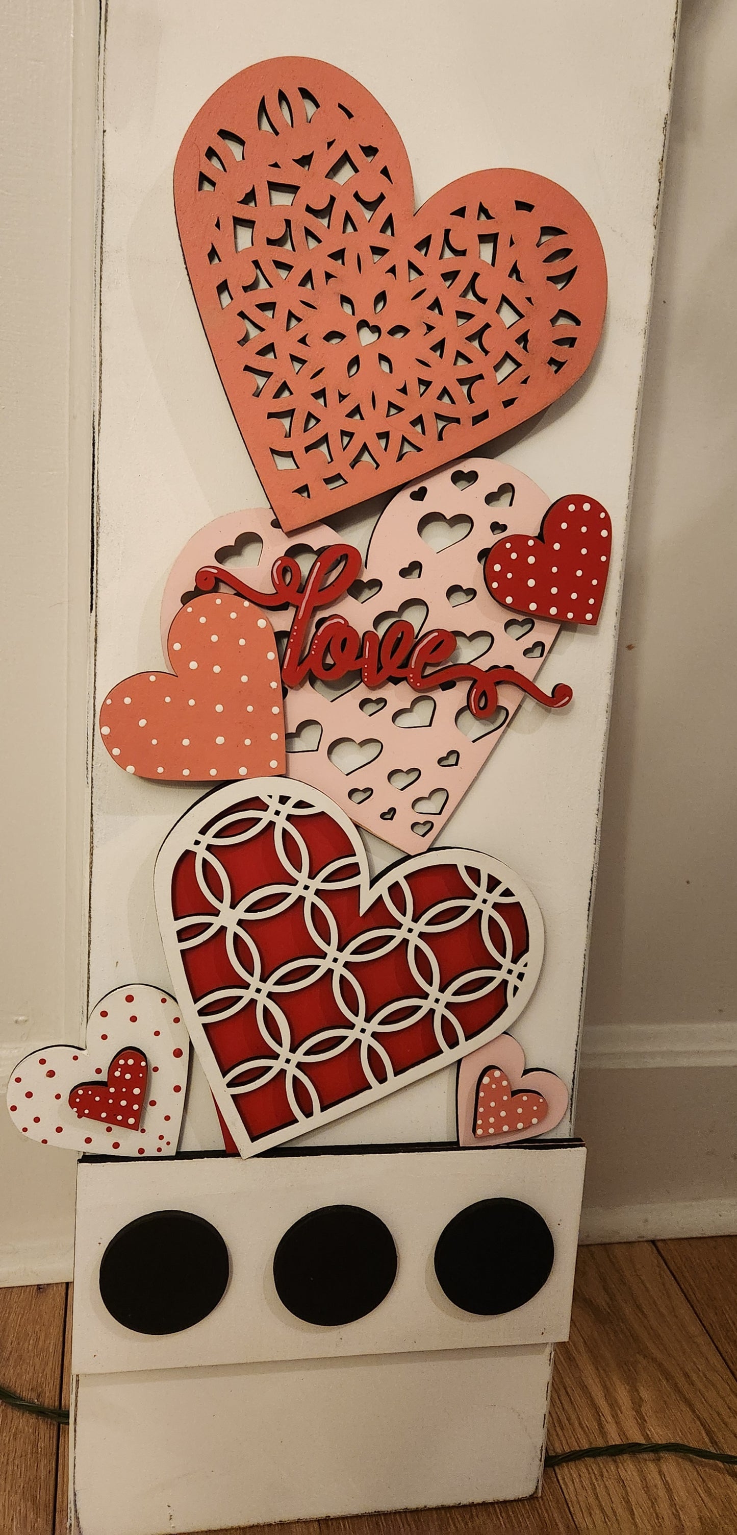 Valentine Interchangeable Porch Leaner – Custom Wooden Front Porch Sign with Swappable Holiday & Everyday Designs