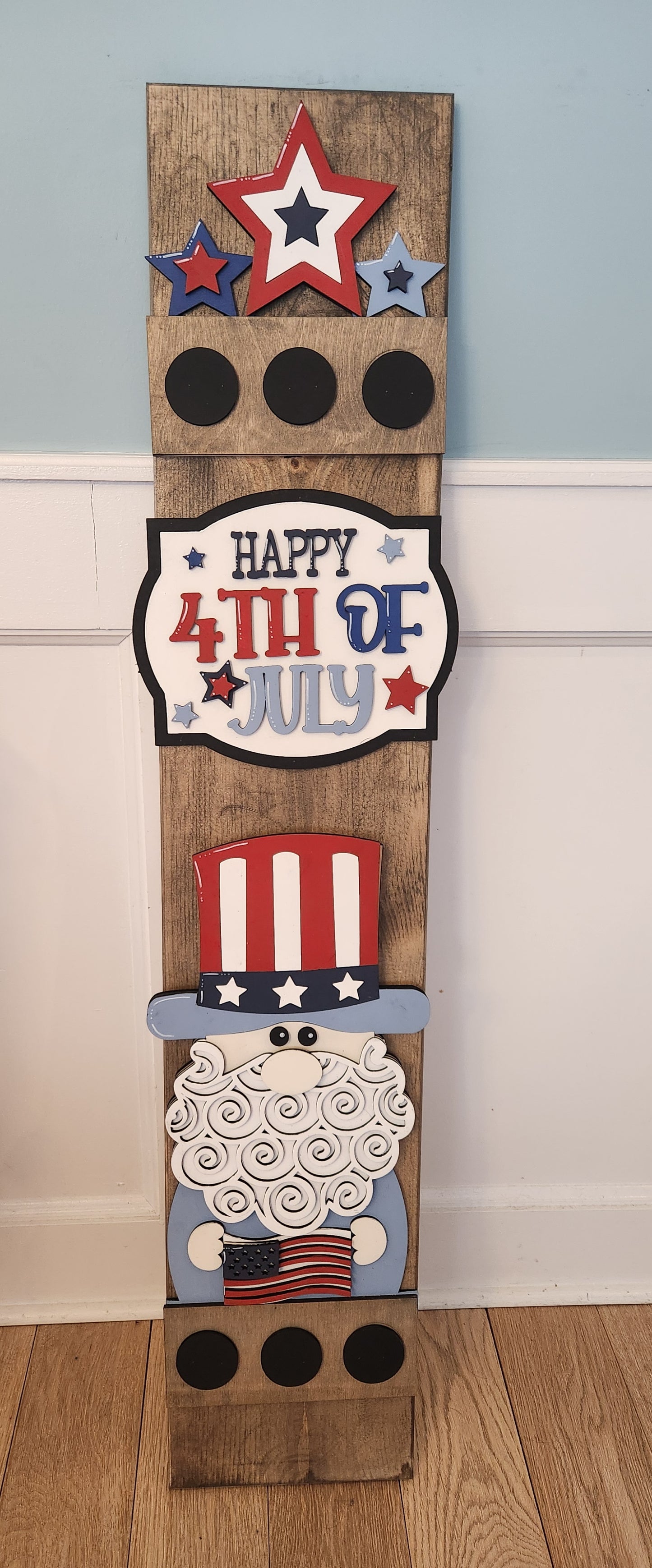Patriotic Interchangeable Porch Leaner – Custom Wooden Front Porch Sign with Swappable Holiday & Everyday Designs