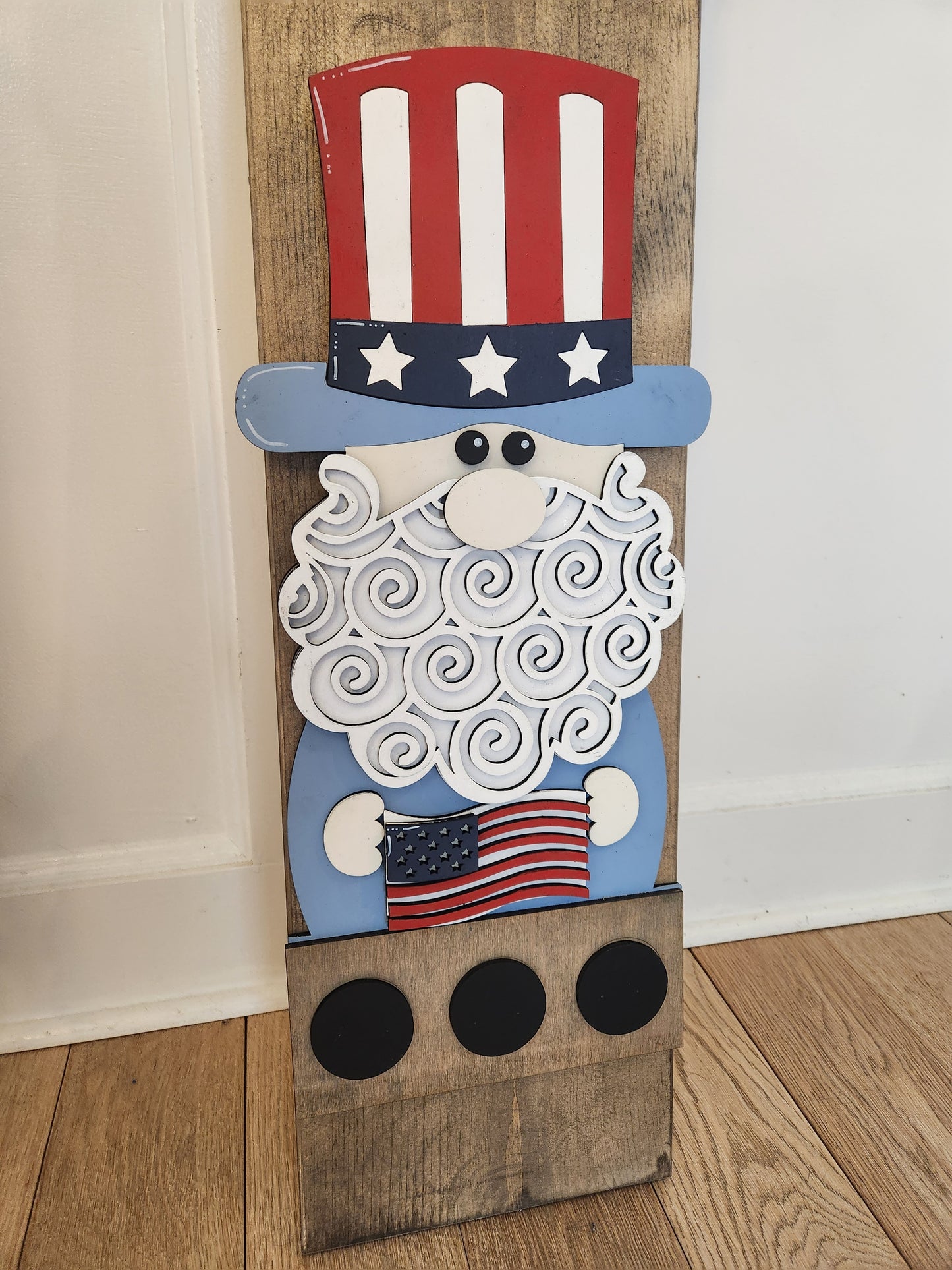 Patriotic Interchangeable Porch Leaner – Custom Wooden Front Porch Sign with Swappable Holiday & Everyday Designs