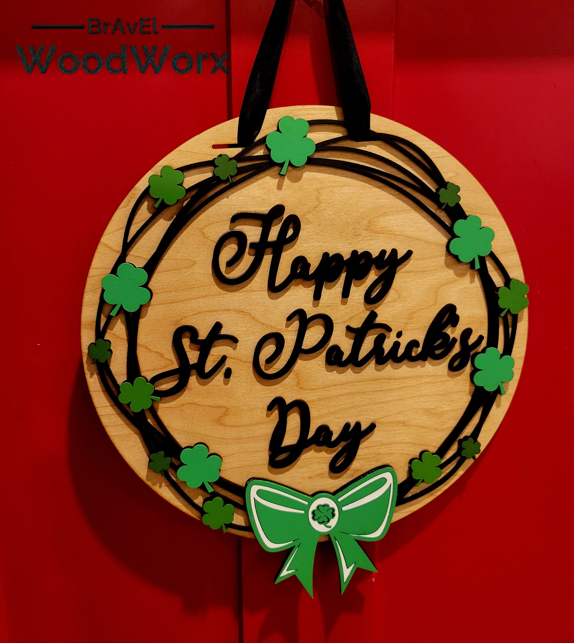Festive St. Patrick’s Day Grapevine Door Hanger – Lucky Shamrock Decor handcrafted with a rustic grapevine base, vibrant green shamrocks, and festive embellishments. Perfect for front doors, porches, or indoor wall decor to bring Irish charm and good luck to your home. Ideal for St. Paddy’s Day celebrations and seasonal decorating. #StPatricksDayDecor #ShamrockDoorHanger #LuckyIrishDecor Natural Background