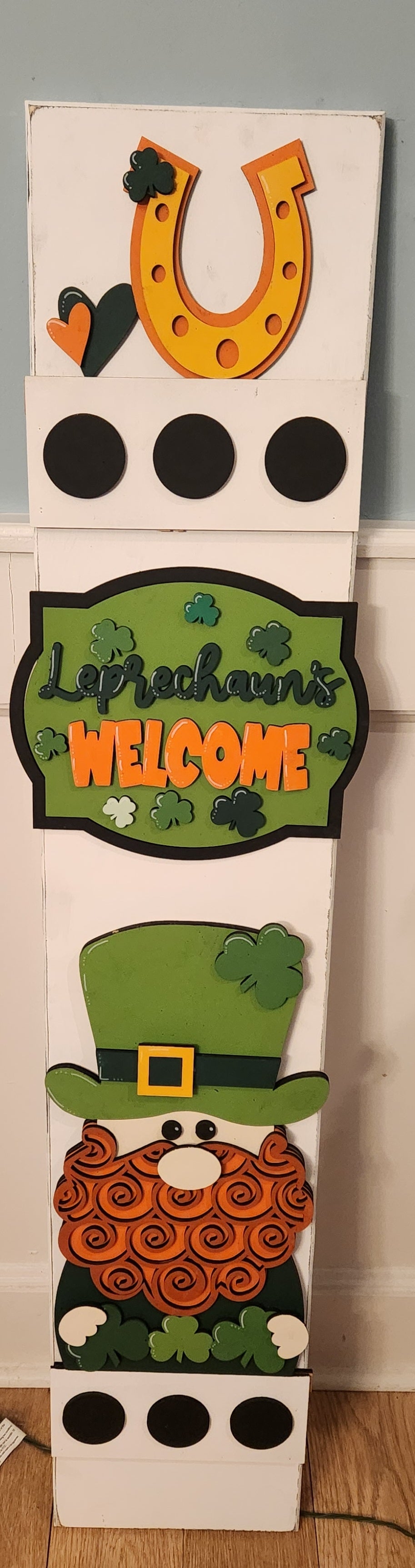 St Patrick Interchangeable Porch Leaner – Custom Wooden Front Porch Sign with Swappable Holiday & Everyday Designs