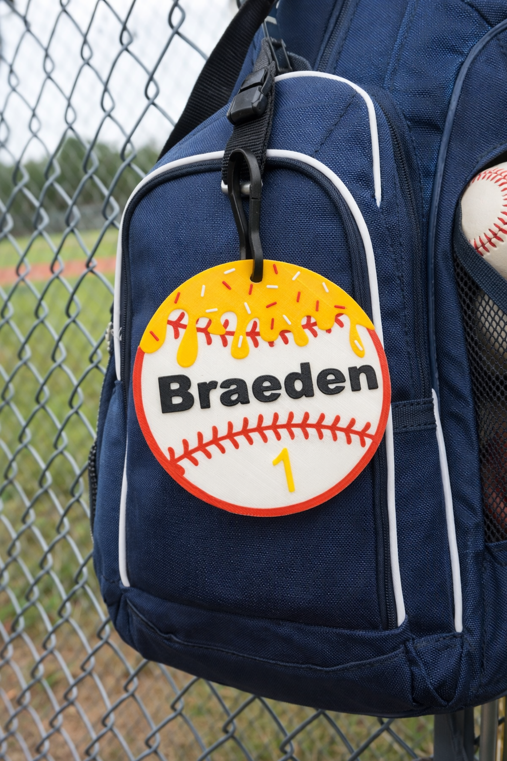 ⚾ Personalized 3D Printed Baseball Bag Tag – 4” Round with Clip