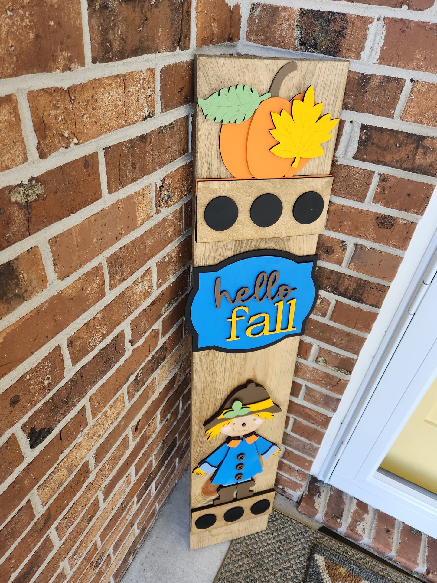 Fall Scarecrow Interchangeable Porch Leaner – Custom Wooden Front Porch Sign with Swappable Holiday & Everyday Designs