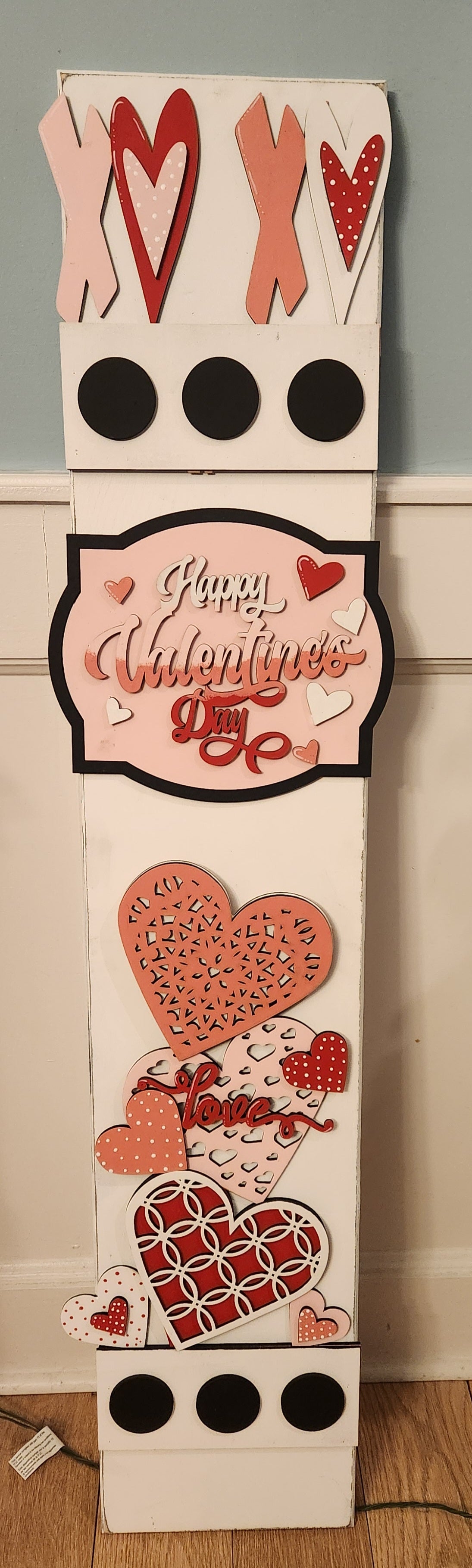 Valentine Interchangeable Porch Leaner – Custom Wooden Front Porch Sign with Swappable Holiday & Everyday Designs