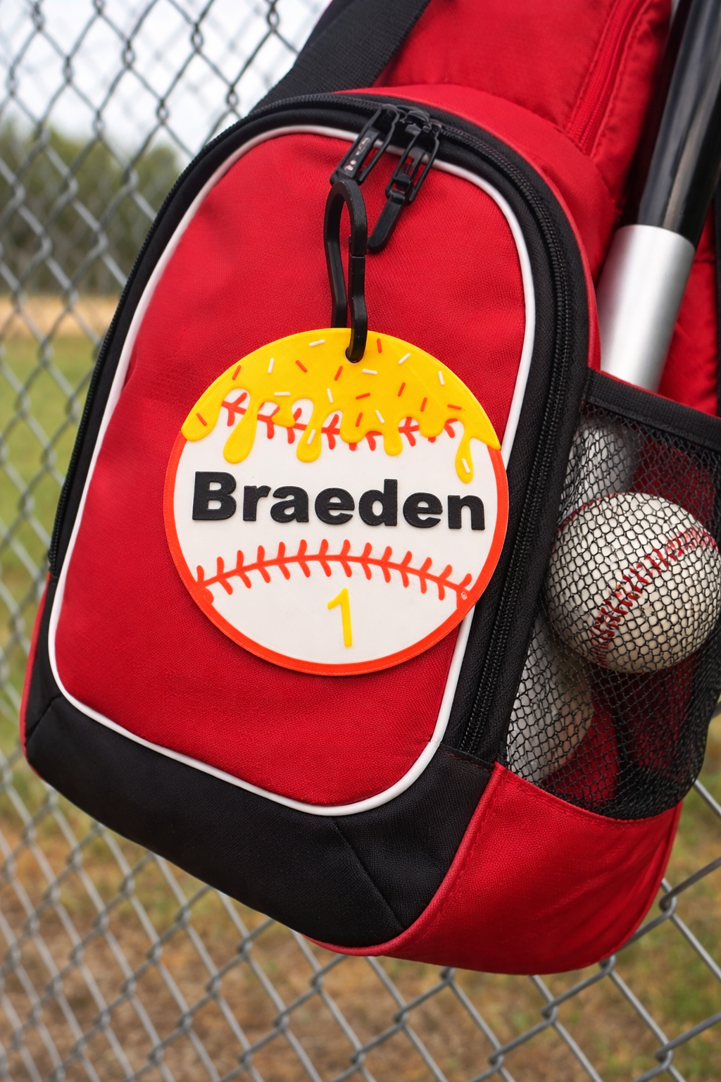 ⚾ Personalized 3D Printed Baseball Bag Tag – 4” Round with Clip